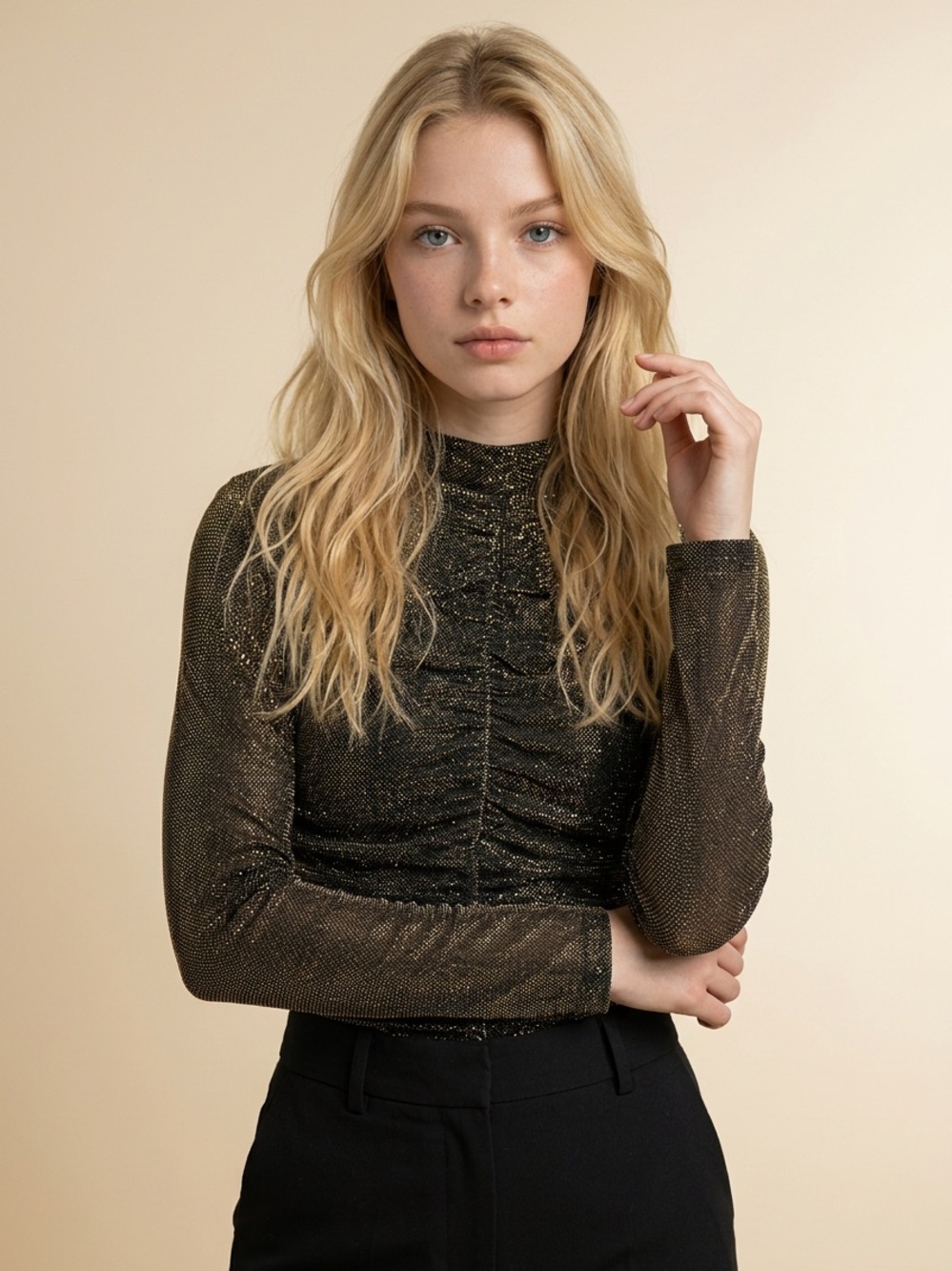 Nicole Miller Black Gold Shimmer Stretch Top Small Elastic Fitted